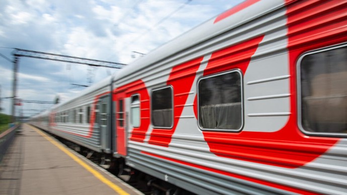 Перевозки пассажиров со станций Дальневосточной магистрали увеличились