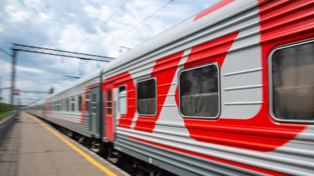 Перевозки пассажиров со станций Дальневосточной магистрали увеличились